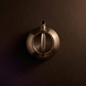 Stovetop kettle, 2 L — 18/10 stainless, clad base