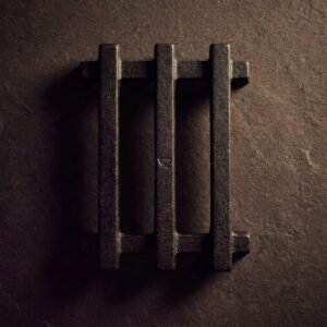 Trivet, three-bar — Cast iron, matte black